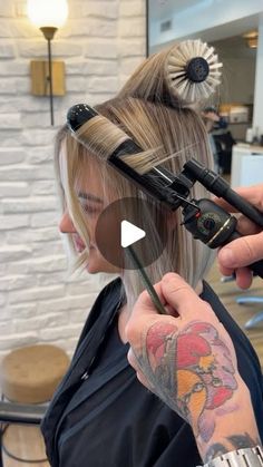 Chris Jones on Instagram: "Simple way to add volume and movement 🙂  Rather than curling every hair on your head, try locking in a round brush in the crown for lift then just curl a few sections around the face.   I used a 1” curling iron directing all sections away from the face.   Loosen up with your fingers and finish with your favorite texturizing spray.   Keep it simple 🙂  #hair #bobhaircut #hairvideo #hairtutorial #hairideas #hairvideos #shorthair #shorthair #hairstylevideo #hairstyles" Curling Tutorials For Medium Hair, How To Curl A Bob With A Curling Iron, Crown Volume Hair, Velcro Rollers Tutorial, Curling A Bob Haircut, Thick Shoulder Length Hair, Face Lock, Lob Styling, Chris Jones