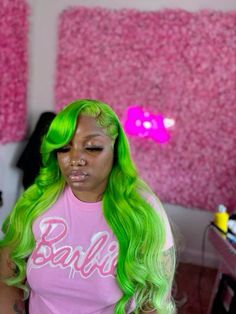 Creative Hair Color, Baddie Style, Green Wig, Pretty Hair Color, Creative Hairstyles, Different Hairstyles, Green Lace, Black Girls Hairstyles, Green Hair