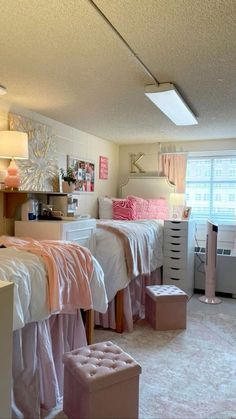 dorm room essentials, dorm room decor, first year dorm room essentials, college dorm room, college dorm room inspo Sec Dorm Rooms, Pink And Orange Dorm Room Aesthetic, Tennessee Dorm Room, Lavender Dorm Room, Pink And White Dorm Room, Dorm Room Ideas Preppy, Pink Dorm Room Aesthetic, Tcu Dorm, Msu Dorm