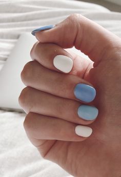 Blue Gel Nails, Multicolored Nails, Short Gel Nails, Nail Trend, Simple Gel Nails, Minimal Nails, Simple Acrylic Nails, Cute Gel Nails, Nail Beauty