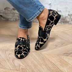 Pons Shoes, Fall Heel, Pink Block Heels, Fur Loafers, Leopard Print Loafers, Women's Slip Ons, Fashion Walk, Funky Shoes, Loafers Online