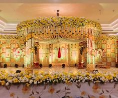 Mandapam Decoration, Decoration Ideas Wedding Indian, Flower Decorations For Marriage, Indian Wedding Decorations Stage, Wedding Mandapam, Wedding Decoration Indian, Marriage Reception Stage Decorations