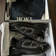 New Condition! Luxury Gray Air Jordan 4 For Streetwear, Nike Air Force 1 Dior, Dior B30, Dior Shop, Trainers Outfit, Black High Top Sneakers, Dior Sneakers, Men Dior, Off White Shoes