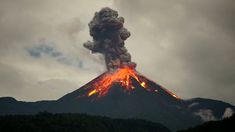 Eruption at Mount Agung!!  http://malaysianow.net/news/eruption-at-mount-agung/ Volcano Wallpaper, Cotopaxi Volcano, Earth Gravity, Seismic Wave, Erupting Volcano, Volcanic Eruption, University Of Oregon, Wipe Out