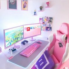 a desk with a computer, keyboard and mouse on it in front of a white wall