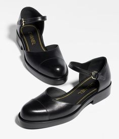 Chanel Mary Janes Outfit, Chanel Shoes 2023, Mary Janes And Dress, Chanel Mary Janes, Black Mary Janes, Chanel 2023, Mary Jane Shoes Flat, Mode Chanel, Chanel Store