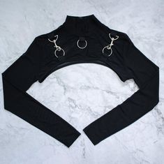 Mesh be nice to look that fine. Out with the old, because super cropped is a thing now, and it's here to stay. Features sheer soft mesh with metal hooks. Super Cropped Top, Super Crop Top, Dark Academia Style, Streetwear Outfit Ideas, Academia Style, Mesh Crop Top, Small Crop Tops, Crop Top Outfits