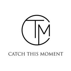 the logo for catch this moment, which is designed to look like a circle with letters and