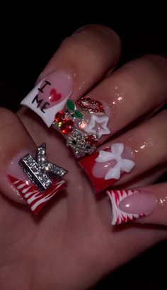 ❤️💋 Junk Nails Christmas, Duck Christmas Nails, Baddie Christmas Nails Short, Christmas Duck Nails, Red Duck Nails, Ugly Nails, Acrylic Toes, Duck Nails, Chefs Kiss