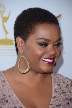 Afro Coils, Afrocentric Beauty, Short Afro Hairstyles, Modern Short Hairstyles, Tapered Natural Hair, Jill Scott, Natural Hair Cuts