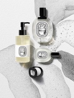 Diptyque(ディプティック)が、8月1日(木)より、L‘Eau Papierの新しいフレグランスジェスチャーと、2つの限定版キャンドル、Encre（アンクル）とPapier (パピエ）を発売開始 …… Lauren Aesthetic, Ralph Lauren Aesthetic, Ralph Lauren