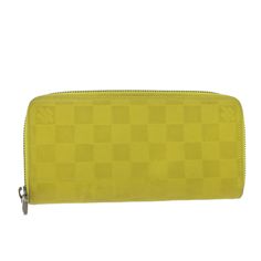 LOUIS VUITTON Damier Infini Zippy Wallet Vertical Wallet Yellow N62236 LV 38679BRAND : LOUIS VUITTON Color : Yellow Material : Damier Infini Leather Size(cm) : W19cm x H9.5cm x D2cm(Approx) Size(inch) : W7.5 x H3.7 x D0.8inch(Approx) Style : Wallet Comes with : There is no item box and dust bag. We will send only the item you can see in the photo. Serial No. : CA1175 Made in : Spain Delivery 5-8 or 10-15 working days Please note that during high season and Sale period, delivery times may be affe Louis Vuitton Wallet Zippy, Bottega Veneta Shoulder Bag, Handbag Wallet, Wallet Accessories, New Bag, Handbag Accessories, Wallet Case, Louis Vuitton Damier, Louis Vuitton Bag