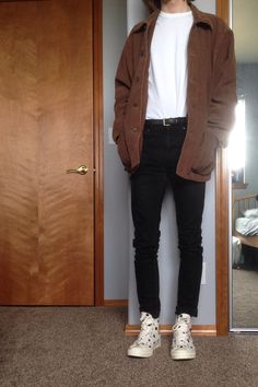 (1) [wdywt] got some cool corduroy shit and some polka dot shoes - Album on Imgur Tsukishima Kei, School Dress, Streetwear Mode, Vintage Mens Fashion, Converse Black, Moda Vintage, Brown Jacket, Mens Fashion Trends, Online Fashion Stores