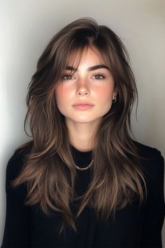 Long Slightly Layered Hair, Layered Hair Around The Face, Haircut Black Hair Medium, Long Shag With Face Framing Layers, Low Maintenance 70s Haircut, Long Layer Thick Hair, Lots Of Layers Medium Hair With Bangs, Haircut For Textured Hair, Haircuts For Round Oval Face Shape