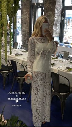 Europe Travel Outfits, Travel Outfits, Look Here, Little White Dresses, Knitwear Design, Lace Fashion, White Outfits, European Style, European Fashion