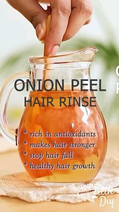 Onion Peel, Hair Recipes, Natural Hair Growth Remedies, Homemade Hair Treatments, Help Hair Growth, Herbs For Hair, Healthy Natural Hair Growth, Hair Scrub, Homemade Hair