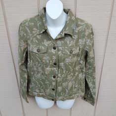 Fall Is Here! Cute Cotton "Jean Jacket" Style Jacket With 4 Pockets. Lined. Material Is 100% Cotton - Has A Soft And Broken In Feel - Its Not Denim. Size Small. Charter Club. Nwot, Past Season Style. Cypress Green And Tan/Cream Floral Pattern. Vintage Beige Utility Jacket For Spring, Spring Khaki Cotton Denim Jacket, Spring Utility Khaki Denim Jacket, Vintage Khaki Utility Jacket For Spring, Khaki Utility Denim Jacket For Spring, Vintage Collared Utility Jacket For Spring, Fitted Khaki Utility Jacket For Spring, Spring Khaki Collared Utility Jacket, Spring Collared Khaki Utility Jacket