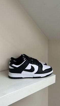 Nike low black and white panda dunks 🐼🤍✔️ Nike Dunks Outfit, Zapatillas Nike Basketball, Panda Shoes, Panda Dunks, Dunks Outfit, Gymnastics Shoes, Mens Basketball Shoes