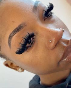 #follow #lashes #makeuplover #makeup #beautyblog #blogging #blogger #blog Lash Map, Natural Fake Eyelashes, Lashes Tutorial, Eyelash Extensions Styles