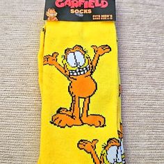 Nwt Garfield Socks Size 6-12 Garfield Socks, Garfield Clothes, Garfield Items, Garfield Things, Garfield Party, Olivia Outfits, Garfield Stuff, Liquid Keychain, Garfield Pictures