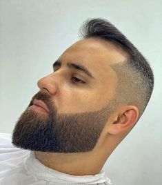 Trimmed Beard Styles, Beard Cut Style, Beard Trimming Styles, Beard Styles Shape, Bald Men With Beards