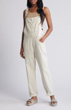 Free People We the Free Ziggy Denim Overalls | Nordstrom Cream Overalls, Style Salopette, Black Dungarees, Free People Overalls, Overalls Fashion, Trendy Jumpsuit, Salopette Jeans, Denim Dungarees, Fitted Turtleneck