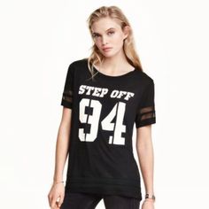 H&M Tee. Mesh Lined Details On Sleeves And Bottom. Women’s Small. Never Worn But No Tags. Jersey Top, Straight Cut, Casual Outfit, Access Denied, H&m, Casual Outfits, Chiffon, Womens Tops, Tops & Tees