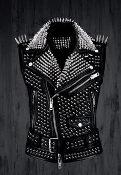 Studded Leather Vest, Leather Vest Jacket, Goth Jacket, Punk Vest, Punk Style Outfits, Leather Biker Vest, Biker Vest, Vest Men, Biker Jewelry