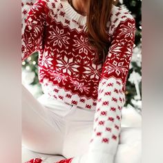 New Boutique Item Red & White Snowflake Christmas Sweater Show Off Your Holiday Spirit In This Festive Red Snowflake Sweater! The Perfect Blend Of Comfy And Cute, It's Sure To Keep You Warm And Make A Statement Just Don't Forget To Adorn Your Neck With The Perfect Holiday Accessory! Christmas Outfits For Women, Mom And Daughter Matching, Holiday Knits, Snowflake Sweater, Christmas Sweaters For Women, Sweater Season, Women Sweaters Winter, Christmas Outfits, Long Sleeve Knit Sweaters