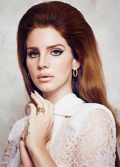 Lana Del Rey Fan, 1960s Makeup, 60s Makeup, Lana Del Rey Ultraviolence, 70s Makeup, 60s Hair, Retro Makeup, Sarah Hyland, Vogue Japan