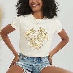 Looking for a cute versatile top to wear? Make sure to grab one of our Graphic tees! This soft and comfortable graphic tee is the perfect top for any outfit. It can be paired with biker shorts, jeans, or even a simple skirt/dress! This tee is true-to-size, so be sure to order your regular t-shirt size! If you are looking for a more oversized look, make sure to size up! Sunflower Bouquet, Sunflower Bouquets, Pregnancy Tshirts, Casual Fit, Ladies Party, Casual Fits, Vintage Look, Heavy Weight, Air Dry