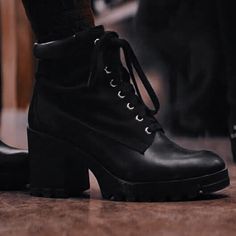 Combat Boots Aesthetic, One For My Enemy, Rosa Diaz, Winx Saga, The Darkest Minds, Fairytale Photography, Regulus Black, Hogwarts Mystery, The Chase