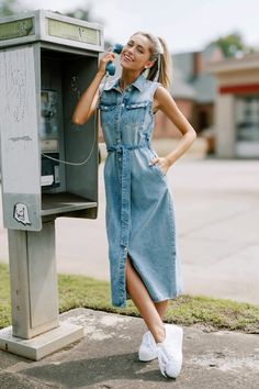 Preppy Girls, Denim Maxi Dress, Denim Maxi, Denim Trends, Little White Dresses, Maxi Dress Blue