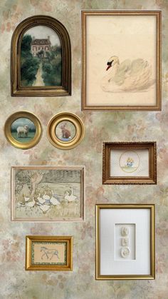 Gallery wall inspired phone background Iphone Frame, Art Wall Collage, Gallery Wallpaper, Phone Inspiration, Iphone Wallpaper App, Collage Background, Wallpaper Gallery, Ios Wallpapers, Aesthetic Desktop Wallpaper