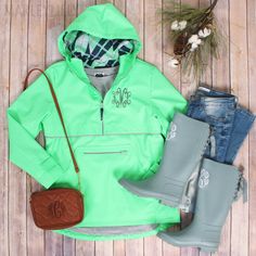 what's not to love about rainy days when you have the cutest rain jacket to wear? Rain Jacket Outfits, Cute Rain Jacket, Monogrammed Rain Jacket, Winter Jacket Outfits, Pop Punk Fashion, Geek Clothes, Outfits Edgy, Fur Clothing, Rain Jacket Women