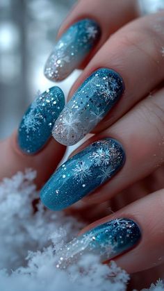 Nails Design2023, Nails Christmas Blue, Christmas Nails Snow, Christmas Blue Nails, Blue Christmas Nails, Art Noel, Snow Nails, Christmas Gel, Milky Nails