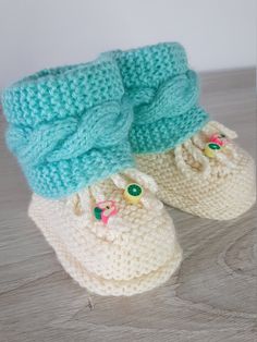 Adorable Baby Booties (0-6 Months) Wrap your little one's feet in warmth and comfort with our charming baby booties. Perfectly sized for newborns to 6 months, these booties are crafted with soft, high-quality yarn to ensure gentle care for delicate baby feet. The cute design and delicate details make them a wonderful gift for new parents or a lovely addition to your own baby's wardrobe. Easy to slip on and off, these booties stay snug and secure, providing both style and practicality. Features: Flip Flop Socks, Merino Wool Socks, Gifts For New Parents, Crib Shoes, Delicate Details, Adorable Baby, Baby Booties, Shoes Booties