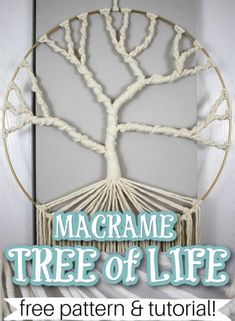 the macrame tree of life pattern is shown