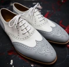 Two Tone Brogues, Brogues Men, Oxford Brogues, Custom Design Shoes, Oxford White, Good Year, Leather Brogues, Brogue Shoes, Leather Boot Shoes