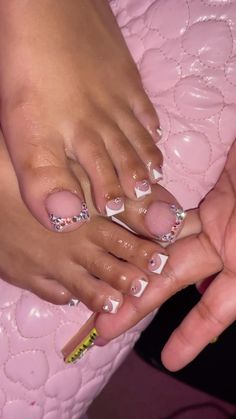 DTLA NAIL TECH ⭐️ ACRYLIC TOES (@prettykl4wz) • Instagram photos and videos French Tip Acrylic Toe Nails, French Acrylic Toes, Toe Acrylic Nails, Baddie Toe Nails, French Tip Toes, Swag Era, French Tip Acrylics, French Acrylics, Junk Nails