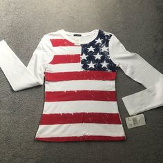 Brand New With Tag! American Flag Print Long Sleeve Top For Summer, American Flag Print Long Sleeve Summer Top, American Flag Print Crew Neck Top For Spring, Trendy Crew Neck Top With Flag Print, Spring Flag Print Long Sleeve Tops, Long Sleeve Tops With Flag Print For Spring, Spring Long Sleeve Tops With Flag Print, American Flag Print Crew Neck Shirt For Spring, Spring Crew Neck Shirt With American Flag Print