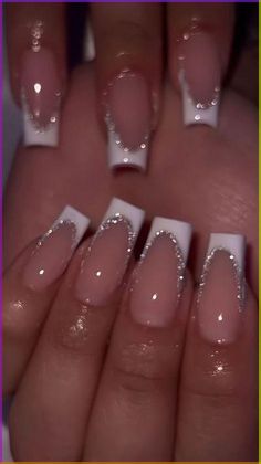 Classy baddie nails, Christmas nails 2023, Winter nails, Xmas nails Winter nails,Christmas nails,NEW Nails Design 2023 Bijoux Piercing Septum, Birthday Nail Designs, Graduation Nails, Square Nail Designs, Green Nail Designs, Short Acrylic Nails Designs, Halloween Nail Designs, Homecoming Nails