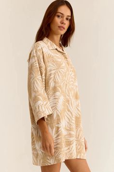 Get lost in a daydream of your next vacation with the vintage-inspired palm print on this textured linen tunic dress. Wear it as a stylish cover-up or for your everyday adventures. Relaxed fit Textured Linen: 80% Viscose, 20% Linen Collared Button front Dropped shoulder short sleeve Wide hem detail Machine wash cold, Hang to dry, Cool iron if needed Final sale. No return or exchanges. *$10 Flat Fee Shipping Due to Deep Discount. Palm Dress, Linen Tunic Dress, Button Front Shirt Dress, Perfect White Tee, Collared Dress, Denim T Shirt, Favorite Daughter, Linen Tunic, Dress Home