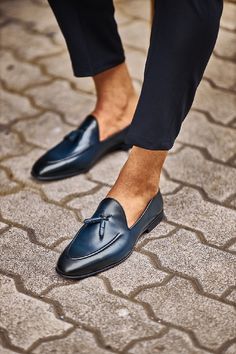 … Navy Blue Suit Brown Shoes, Mens Navy Blue Suit, Blue Suit Brown Shoes, Men Formal Shoes, Navy Loafers, Suit Brown, Blue Loafers, Navy Blue Shoes, Navy Blue Suit