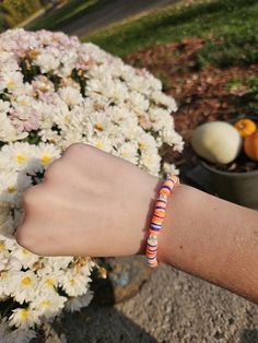 This cute Halloween bracelet is perfect for the spooky season. Super stretchy string and cheap! Halloween Bracelet, Clay Beads, Cute Halloween, Arm Band, Favorite Jewelry, Jewelry Bracelets, Bracelet, Beauty Book, Beaded Bracelets