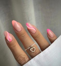 Peach Nails, Simple Gel Nails, Summery Nails, Casual Nails, Cute Gel Nails, Acrylic Nails Coffin Short, Short Acrylic Nails Designs, Pink Acrylic Nails, Summer Nail