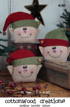 Elf Crew Pattern by Cottonwood Creations Printed Paper Pattern, Primitive Doll Patterns, Primitive Doll, Christmas Elves, Christmas Crafts To Make, Machine Sewing, Felt Patterns, Doll Quilt, Primitive Dolls