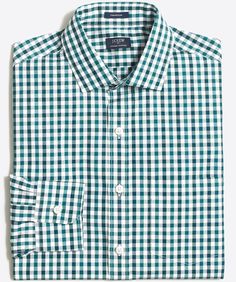 J.CREW Button-front shirt in gingham pattern TEMPORARY CLEARANCE PRICE _______________________________________ RETAIL: $69.50 (after NY state taxes = $75) CONDITION: New with Tag  COLOR: Frosted Spruce (White with Dark Teal pattern) MATERIAL: Cotton  SIZE: Small  ______________________________ COMBINED SHIPPING DISCOUNT: We provide a combined shipping discount whenever possible. We generally provide about a $3 discount off the shipping fee for each additional item after the first.  COMBINED SHIPPING DIRECTIONS: When buying multiples of the same exact item, the discount should be automatic. If buying multiples of different items, please add all items to your shopping cart, then pay for the entire order together. The discount will be sent as a partial refund after the shipping label is print Plaid Shirt For Business Casual In Spring, Plaid Tops For Business Casual In Spring, Classic Gingham Shirt For Fall, Classic Plaid Shirt For Spring, Gingham Tops For Business Casual In Spring, Teal Pattern, Gingham Pattern, J Crew Dress, Gingham Check