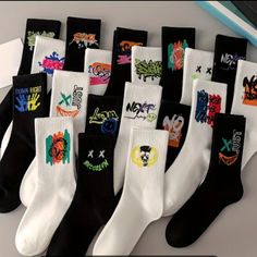 10/ Pairs Of Mixed Color Neutral Sports Socks, Men's And Women's Large Crew Socks, Moisture Wicking Running Basketball Socks, Spring, Summer, Autumn, Black And White Optional Graphic Socks, Vogue Kids, Socks Design, Tall Socks, Color Personality, Personalized Socks, Basketball Socks, Women Crew Socks, Graffiti Designs