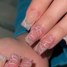 clawsbyleyla on Instagram: "glittery butterfly nails" Pink Ombre Butterfly Nails, Short Square Butterfly Nails, Cute Nails Summer 2024, Glittery Butterfly Nails, Pink Nails Butterfly, Glitter Butterfly Nails, Short Butterfly Nails, Glam Birthday Nails, Butterfly Nails Acrylics